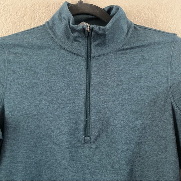 Vuori Halo Essential Half Zip size small - Picture 2 of 6